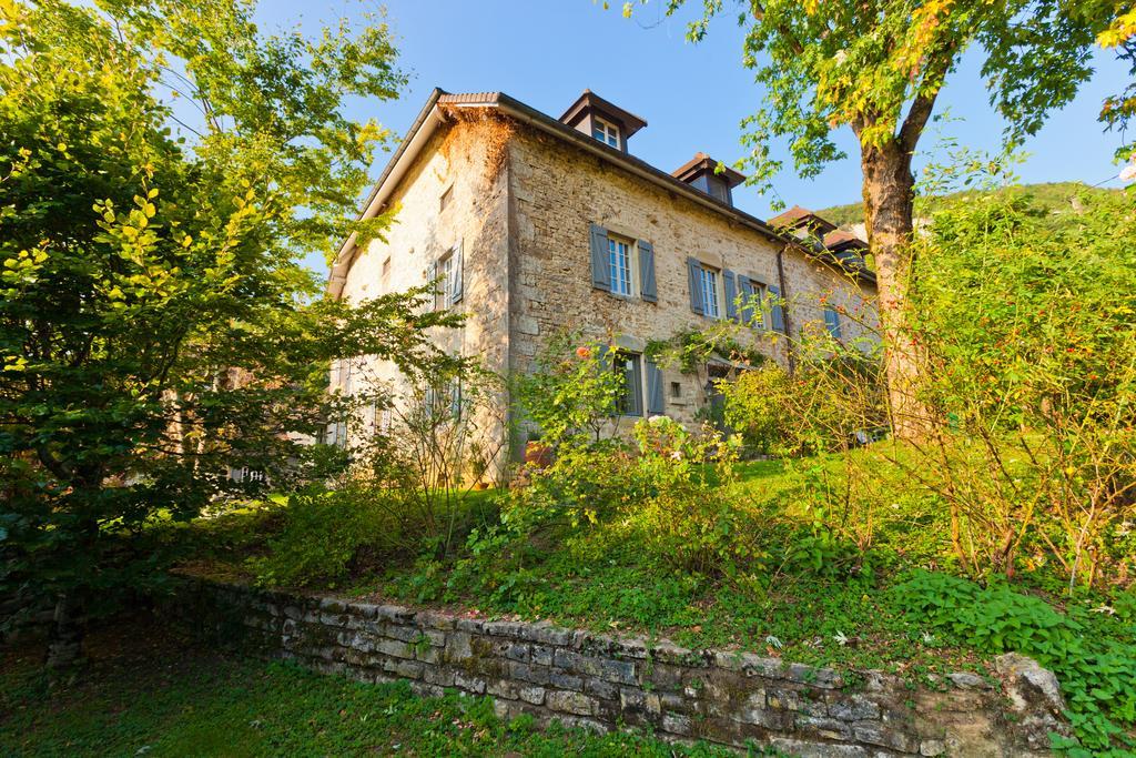 Hotel A L'Ombre Du Chateau Nans-sous-Sainte-Anne Esterno foto